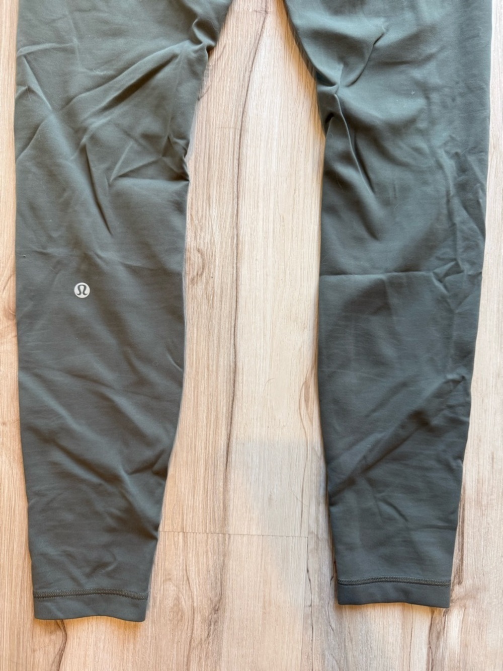 Lululemon base pace high rise tight 28 size 8 leggings - Picture 8 of 13